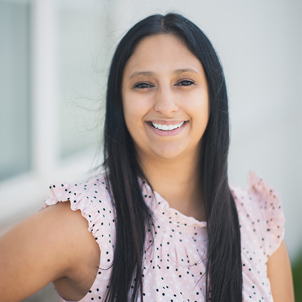 Professional headshot of Castle Peak Dental Administrative Assistant, Melissa Rodriguez.